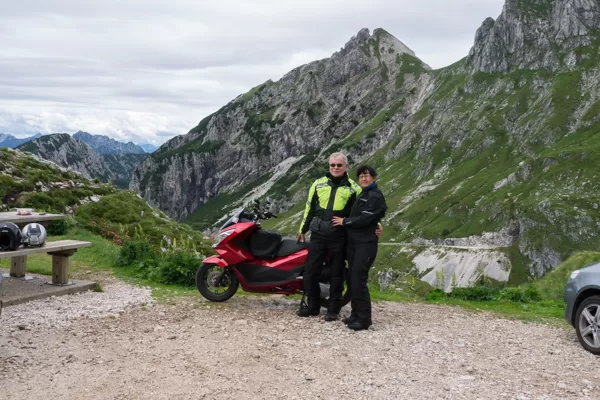 Ceļā uz Mangart kalnu, Slovēnija